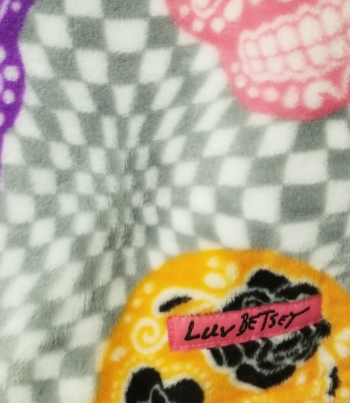 Plush throw - Picture 2 of 3